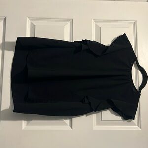 4 queens boutique 2 hearts black top